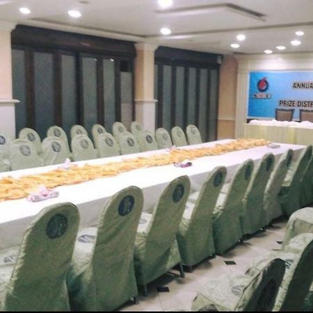 רוואלפינדי Potohar Hotel מראה חיצוני תמונה
