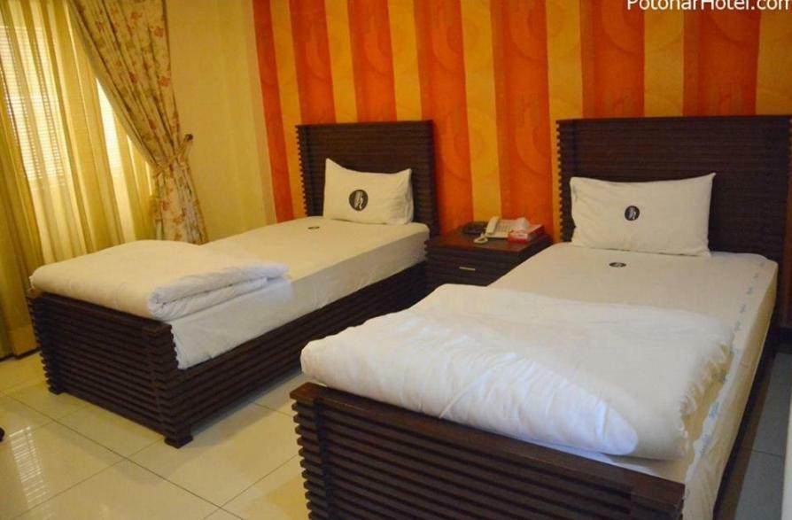רוואלפינדי Potohar Hotel מראה חיצוני תמונה
