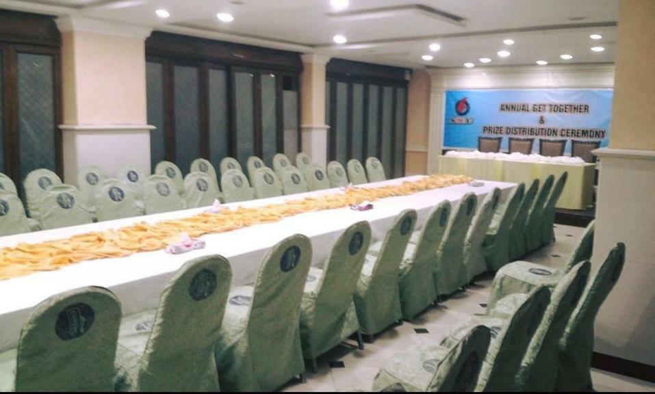 רוואלפינדי Potohar Hotel מראה חיצוני תמונה